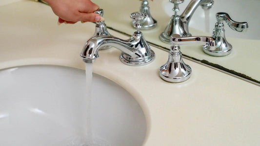 How to Unclog a Drain Using Baking Soda and Vinegar
